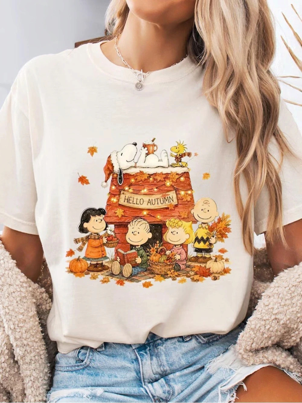 Cream Snoop Dog With Friends Graphic T-Shirt, Vintage Hello Autumn Tee